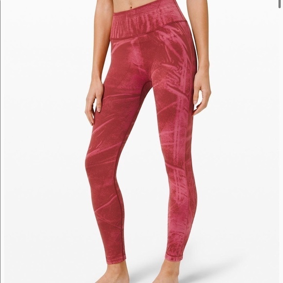 Ebb to Street Tight Wash Lululemon Leggings size 10 red & pink seamless - Picture 2 of 11